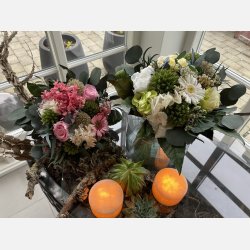 NYHED. Workshop  design din egen buket i konserveret blomster den 14/1-25 fra Kl.18.30-20.30-21