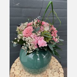 NYHED. Workshop  design din egen buket i konserveret blomster den 14/1-25 fra Kl.18.30-20.30-21