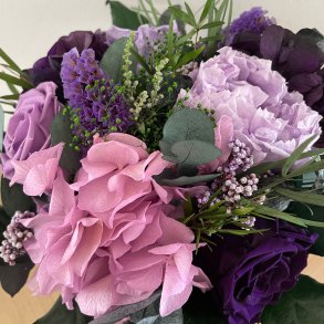 Rokokko buket i smykke lilla farver begrnset antal 